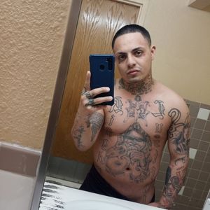 Meet your Posher, Santos